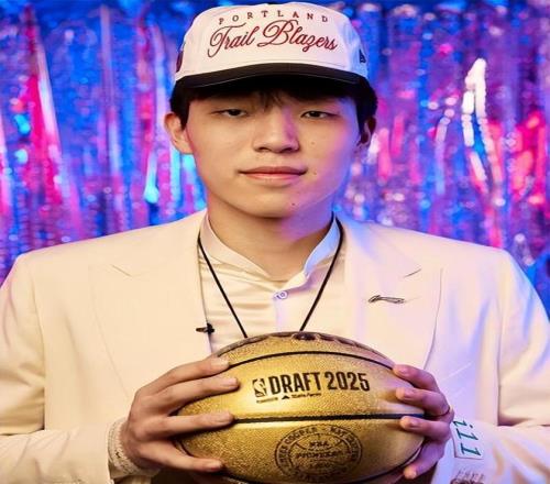 瑞典超,马尔默对米,亚尔比前瞻,世界杯直播,2026世界杯,直播频道,观看指南,赛程安排
