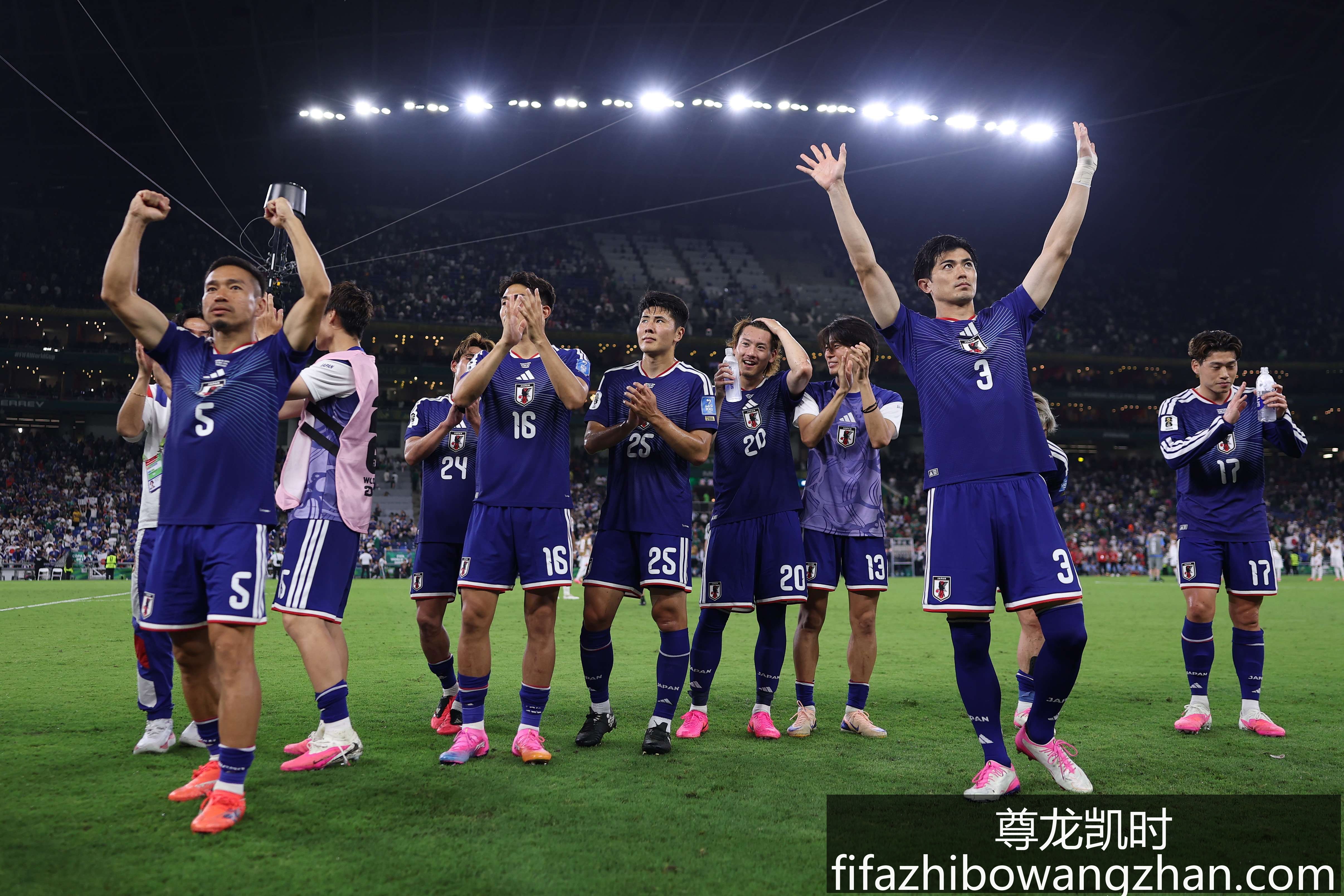 冠军争夺战,悬念重重,詹姆斯能否,尊龙凯时,尊龙凯时平台,尊龙凯时App,尊龙凯时下载